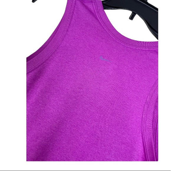 Nike Dry fit workout tank top size Medium purple - Picture 3 of 9